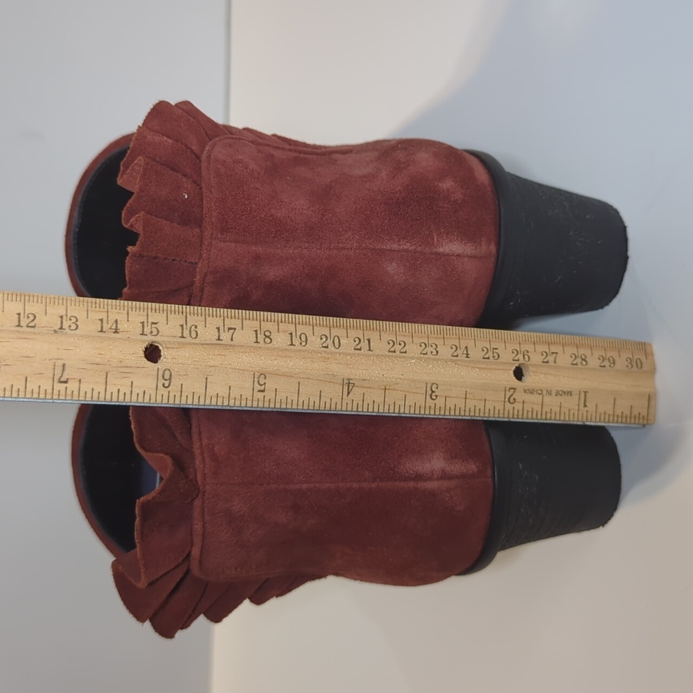 Lori Goldstein Sydney Ruffle Detail Ankle Booties Size 8 - Picture 5 of 13